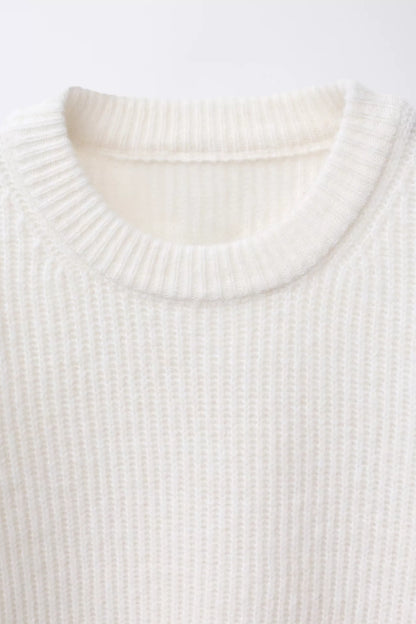 BASIC KNIT SWEATER - OFF WHITE