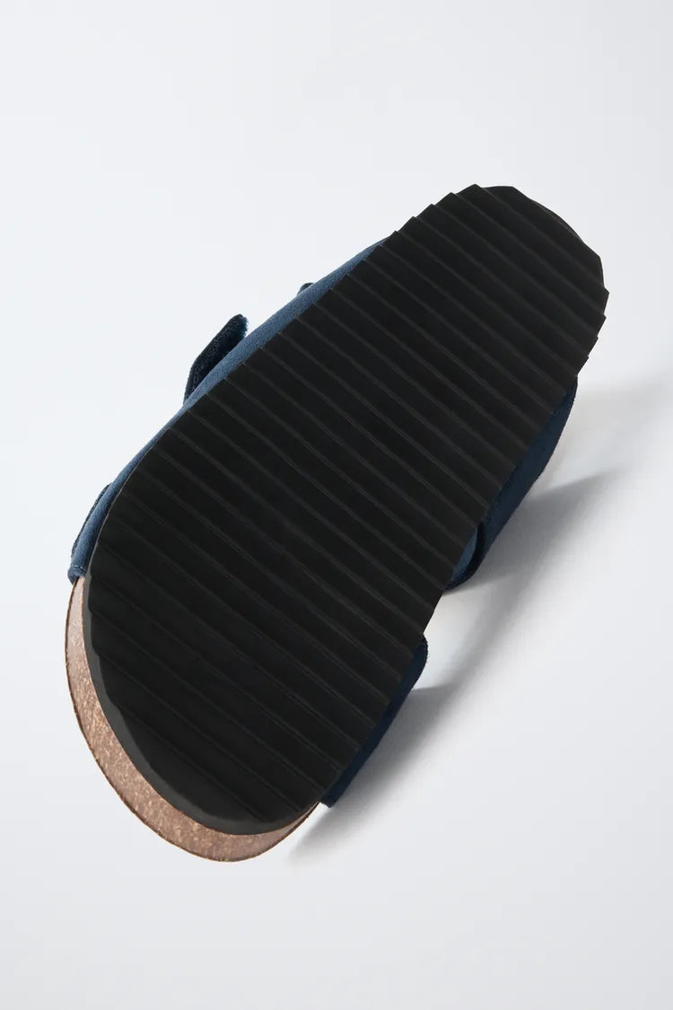 CROSSOVER SANDALS - NAVY