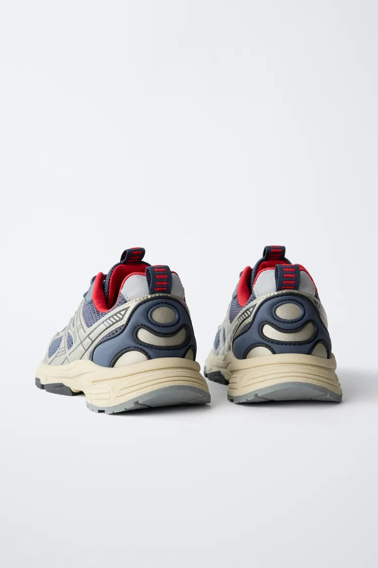 MESH PANEL RUNAWAY TRAINER - NAVY