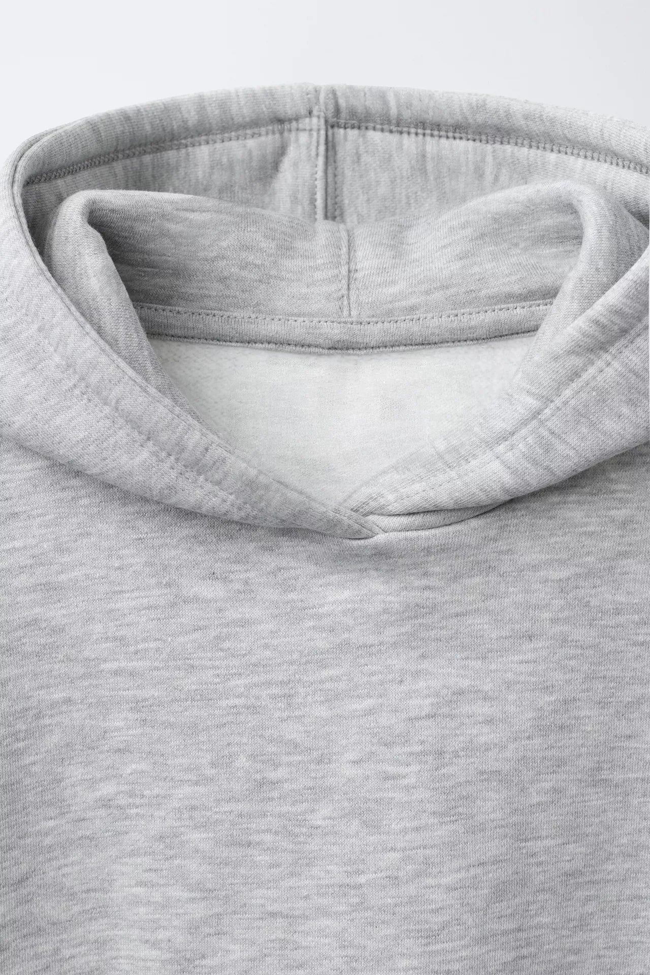 BASIC PATCH LOGO HOODIE - GREY