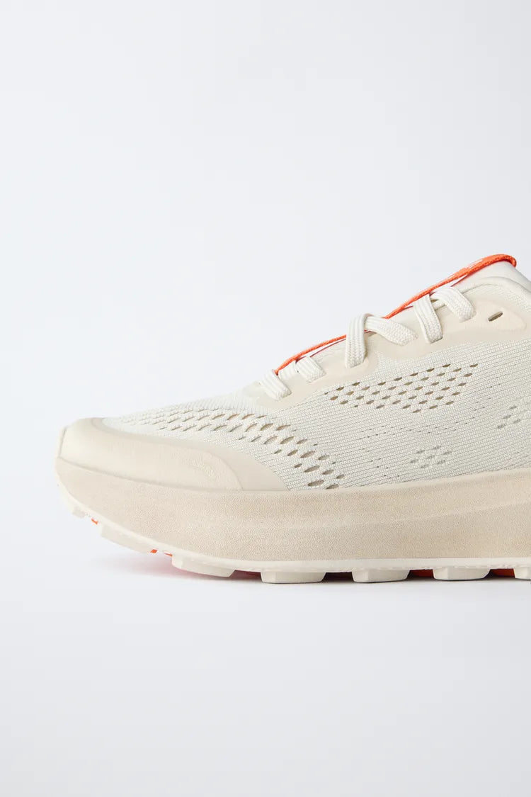 RUNNER TRAINER - OFF WHITE / ORANGE