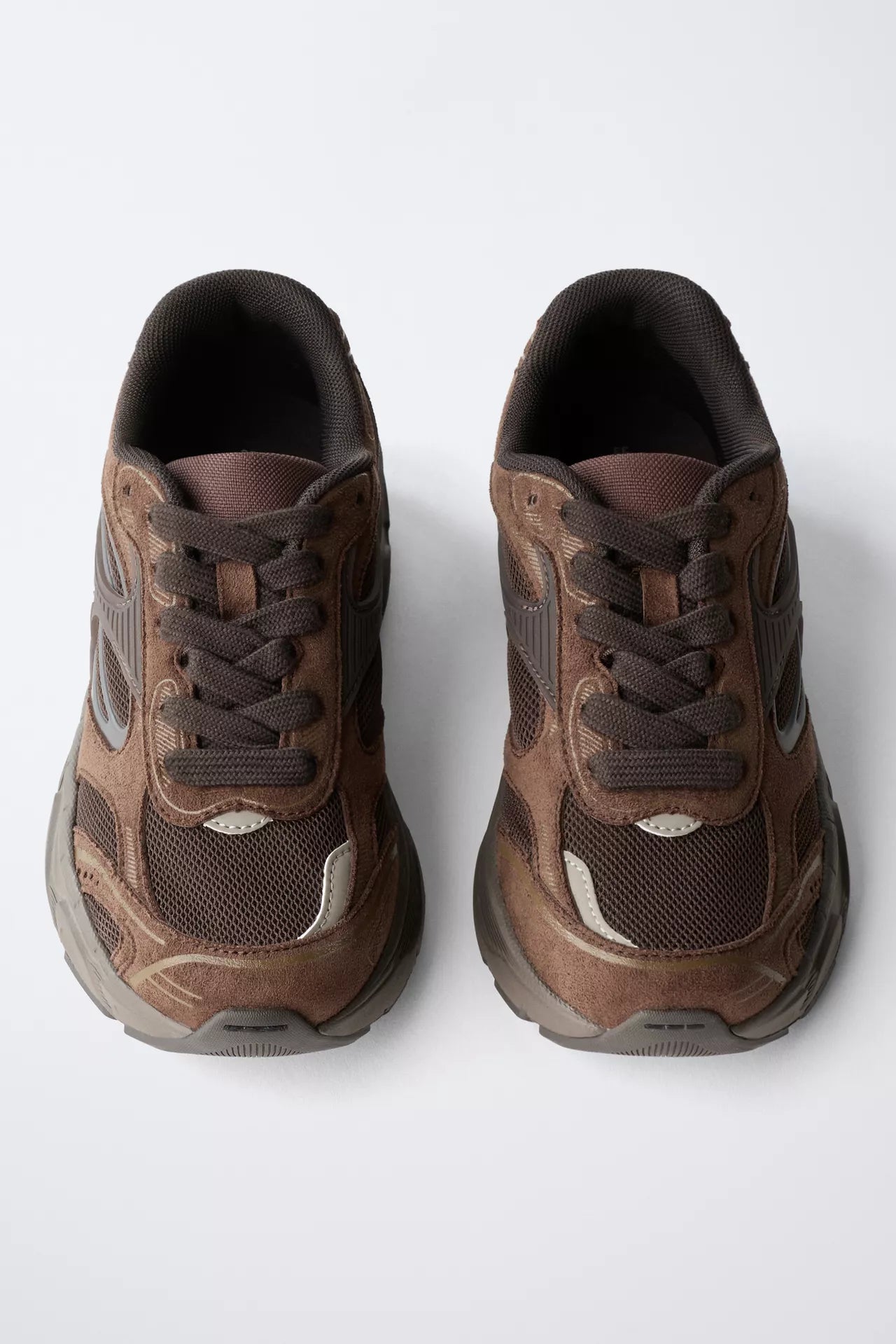 RUNAWAY TRAINER - BROWN