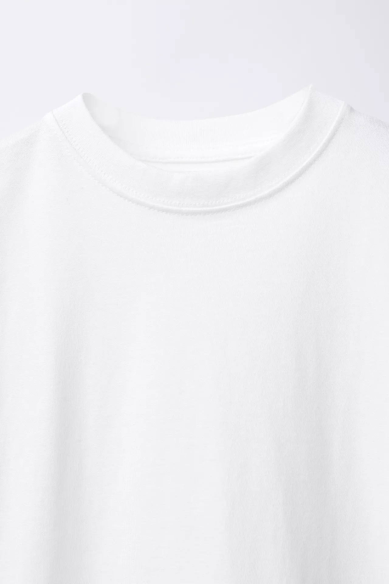 BASIC LONG SLEEVE T SHIRT - WHITE