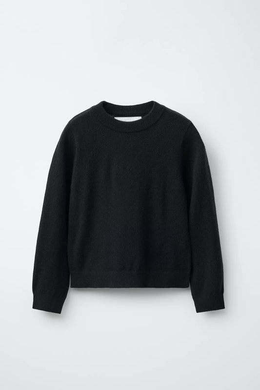 BASIC KNIT JUMPER - BLACK
