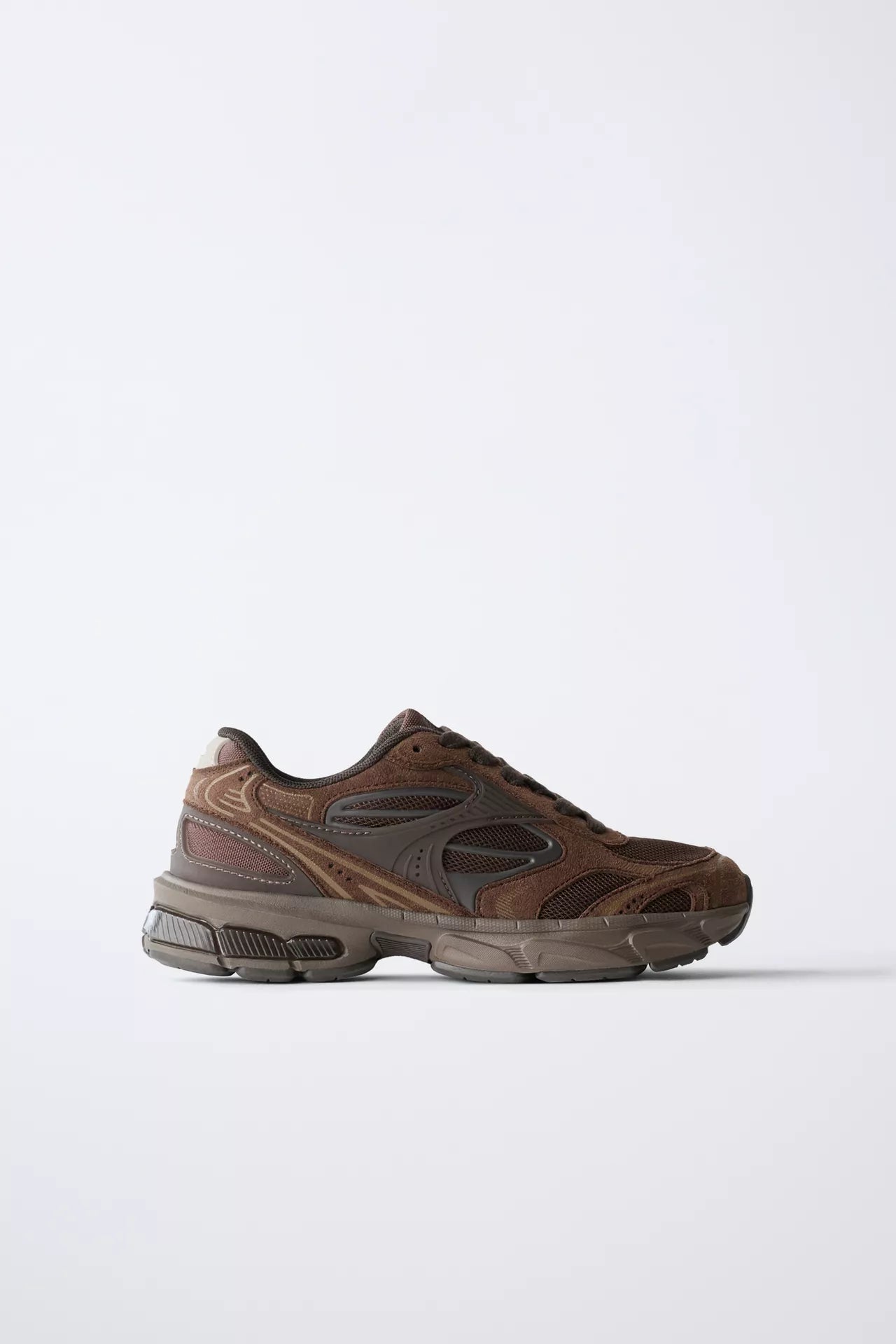 RUNAWAY TRAINER - BROWN